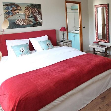 Bed and Breakfast Saint Graal Шаман Номер фото